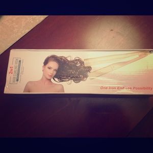 2 in 1 hair curler/straightener.Same style as TYME